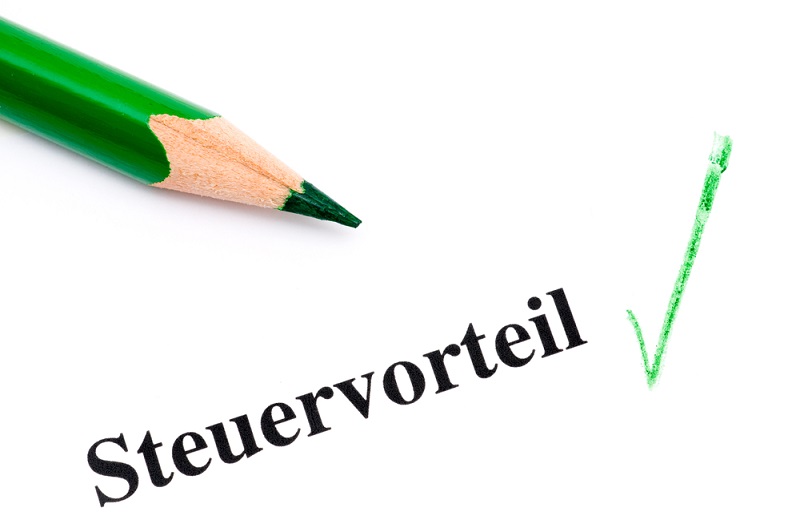 Der tatsächliche Wert für den steuerpflichtigen Zinsvorteil wird über die Differenz vom Marktzins und dem Arbeitgeberdarlehenzins berechnet.(#03)